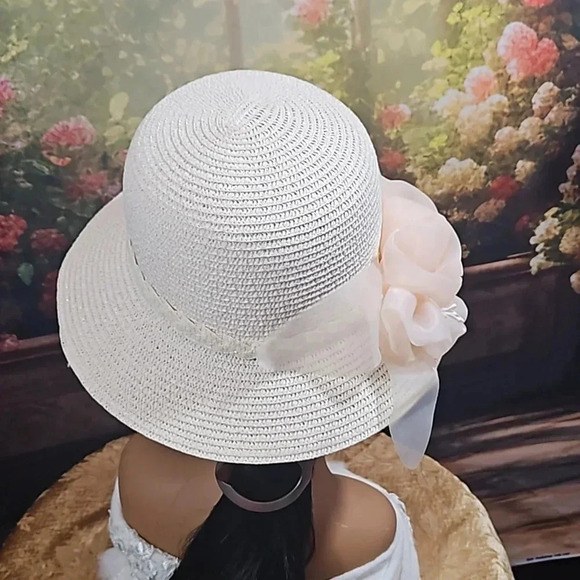 Straw hat pretty enough to wear to Church main image 6